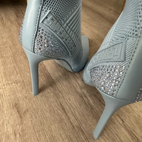 NWT Steve Madden Maxwelle Knit Pointed Toe Boots Blue size 9 - Picture 8 of 13